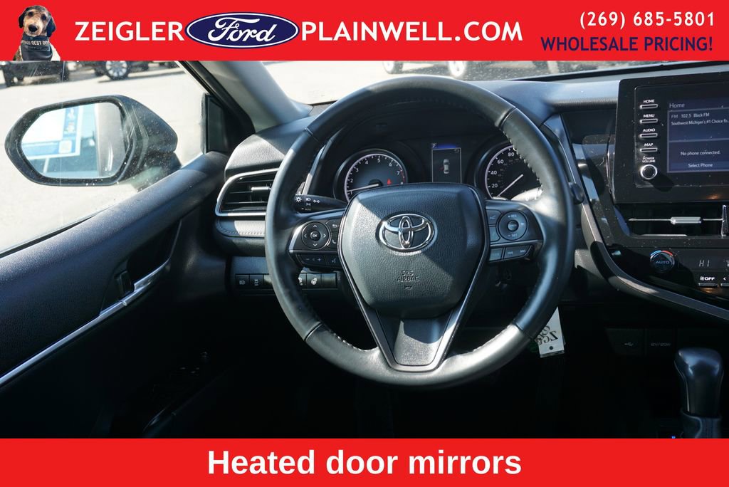 Used 2024 Toyota Camry SE image 13