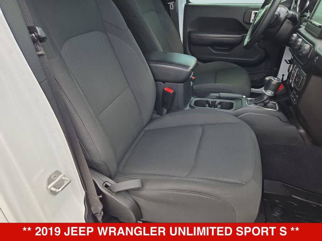 Used 2019 Jeep Wrangler Unlimited Sport S AWD/4WD image 20