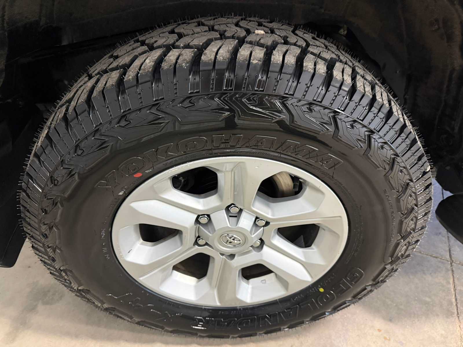 Certified 2022 Toyota 4Runner SR5 Premium w/ Moonroof Package AWD/4WD image 13