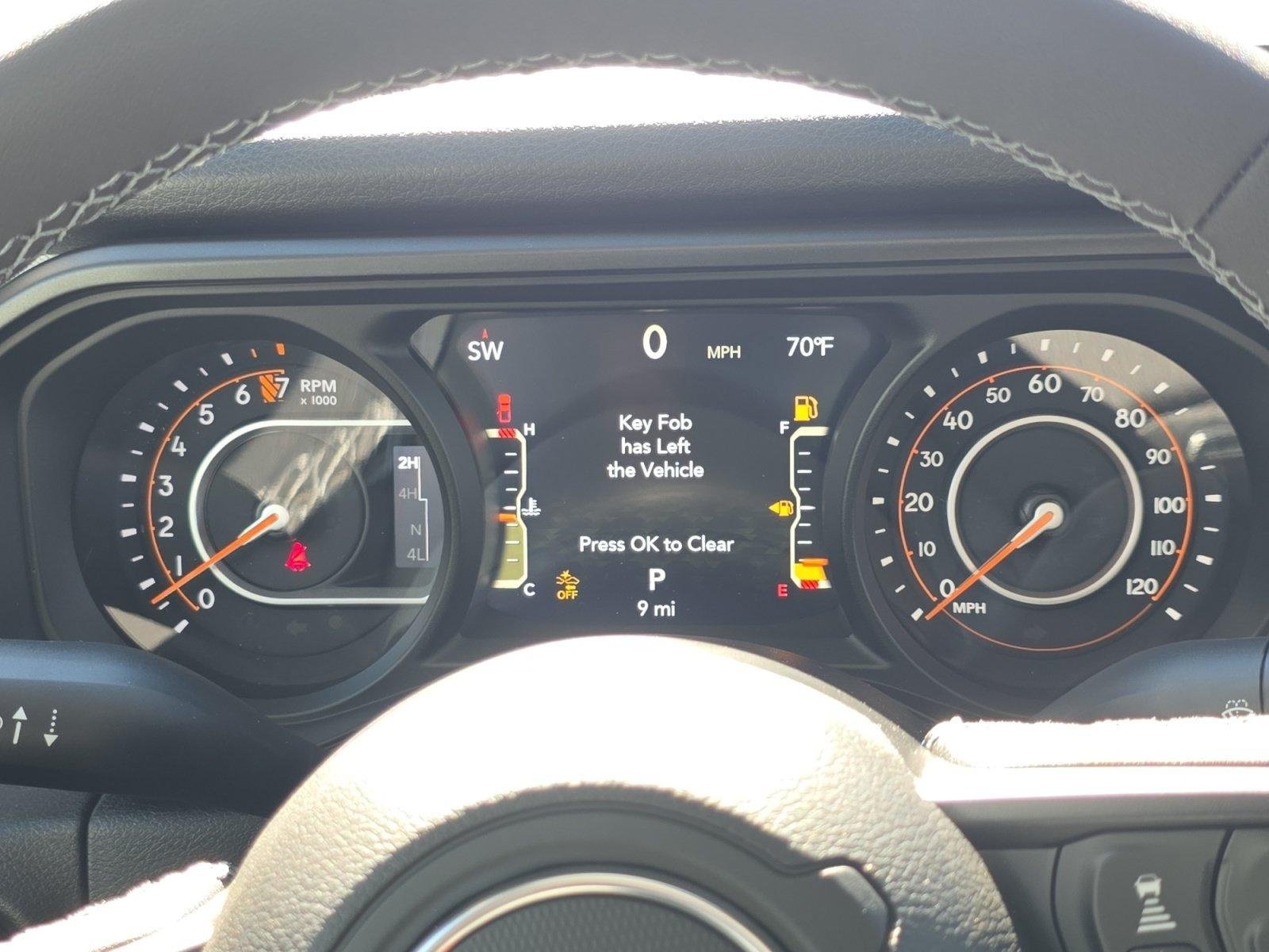New 2026 Jeep Gladiator Sport AWD/4WD image 23