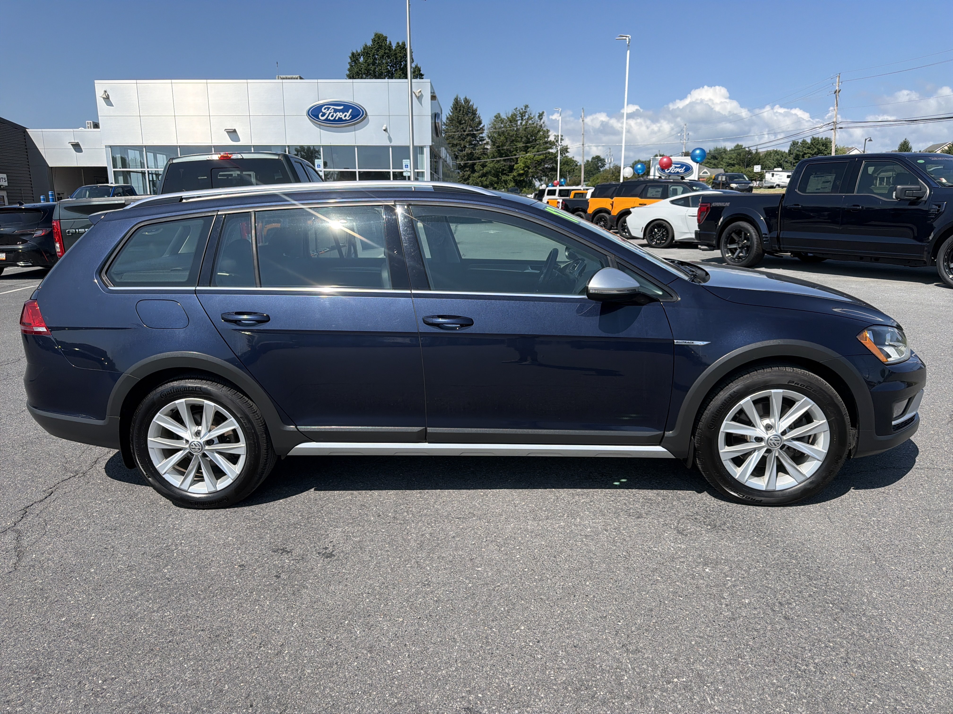Used 2017 Volkswagen Golf Alltrack AWD/4WD video 2