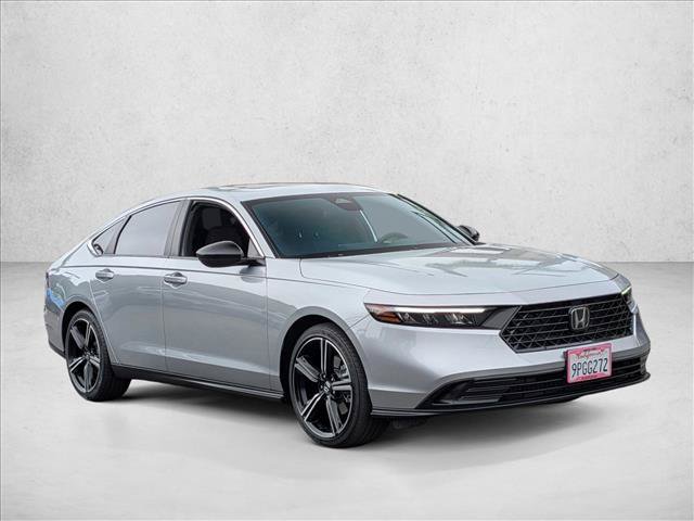 Used 2024 Honda Accord Sport image 4