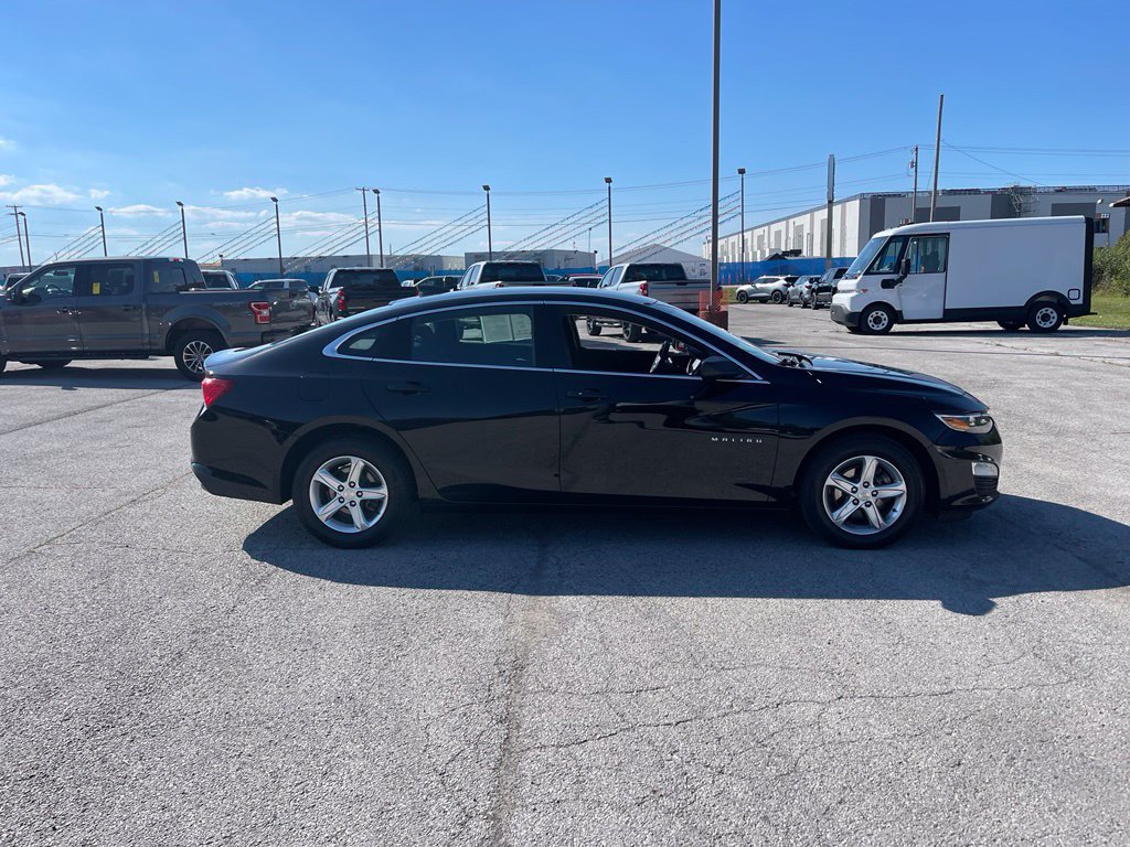 Used 2021 Chevrolet Malibu LS FWD image 6