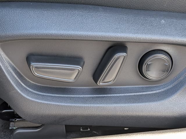 Used 2026 Toyota Camry SE AWD/4WD image 18