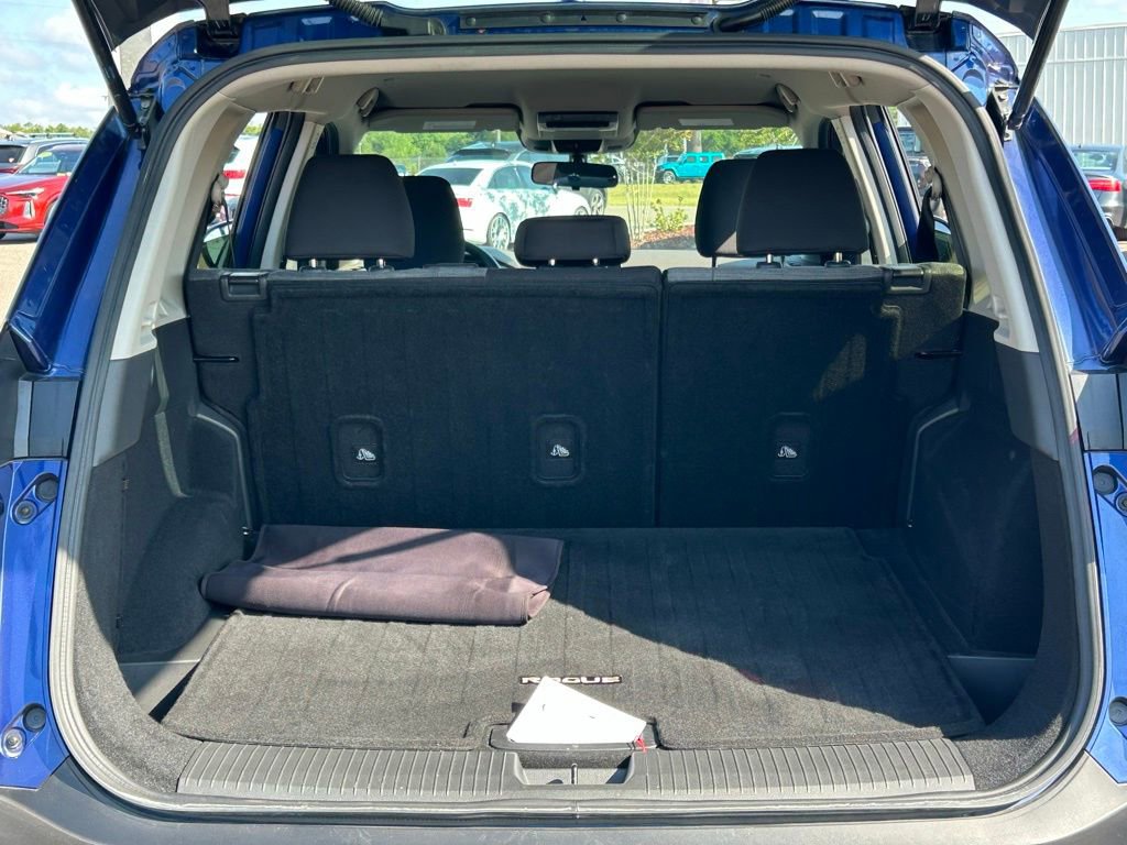 Used 2023 Nissan Rogue SV AWD/4WD image 49