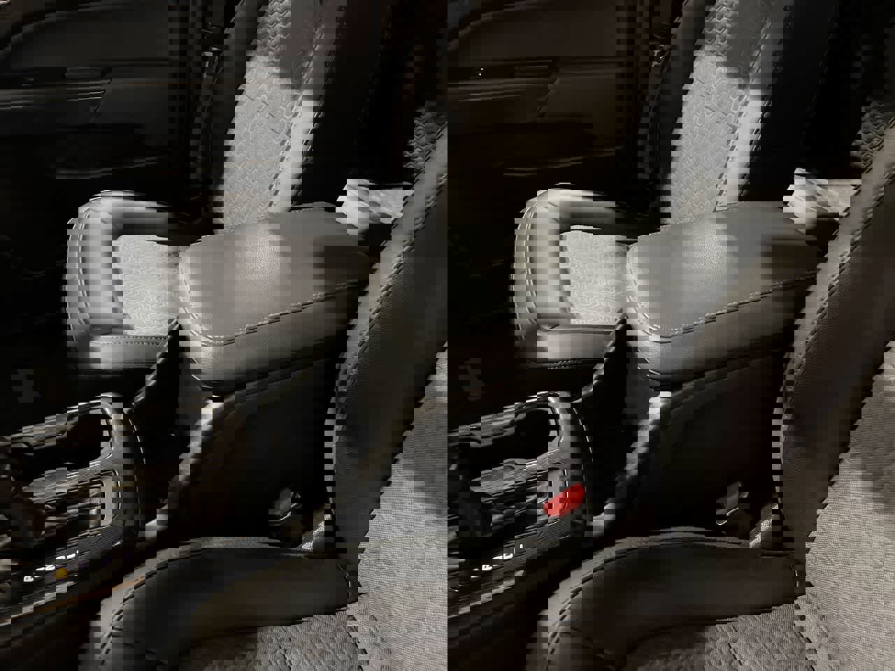 Used 2017 Chevrolet Colorado Z71 image 21