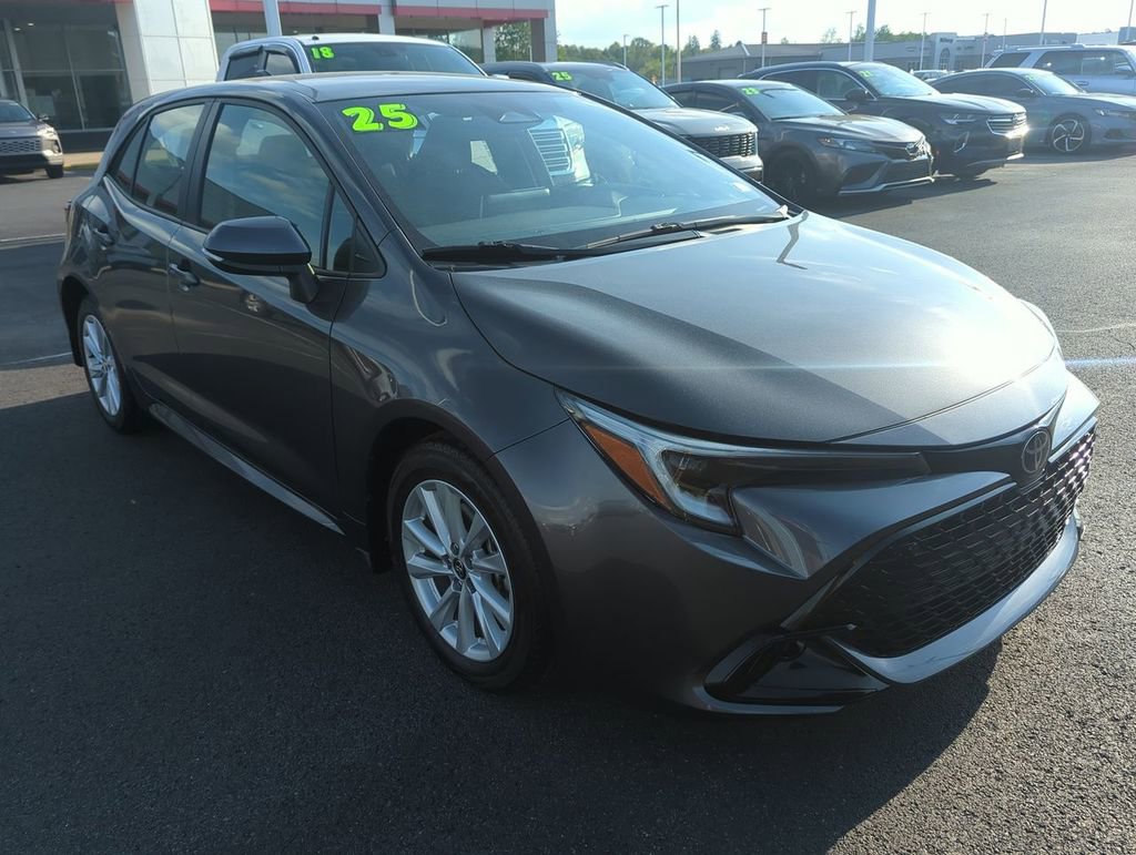 Used 2025 Toyota Corolla SE FWD video 1