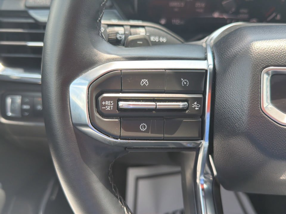 Used 2025 GMC Acadia Elevation FWD image 24