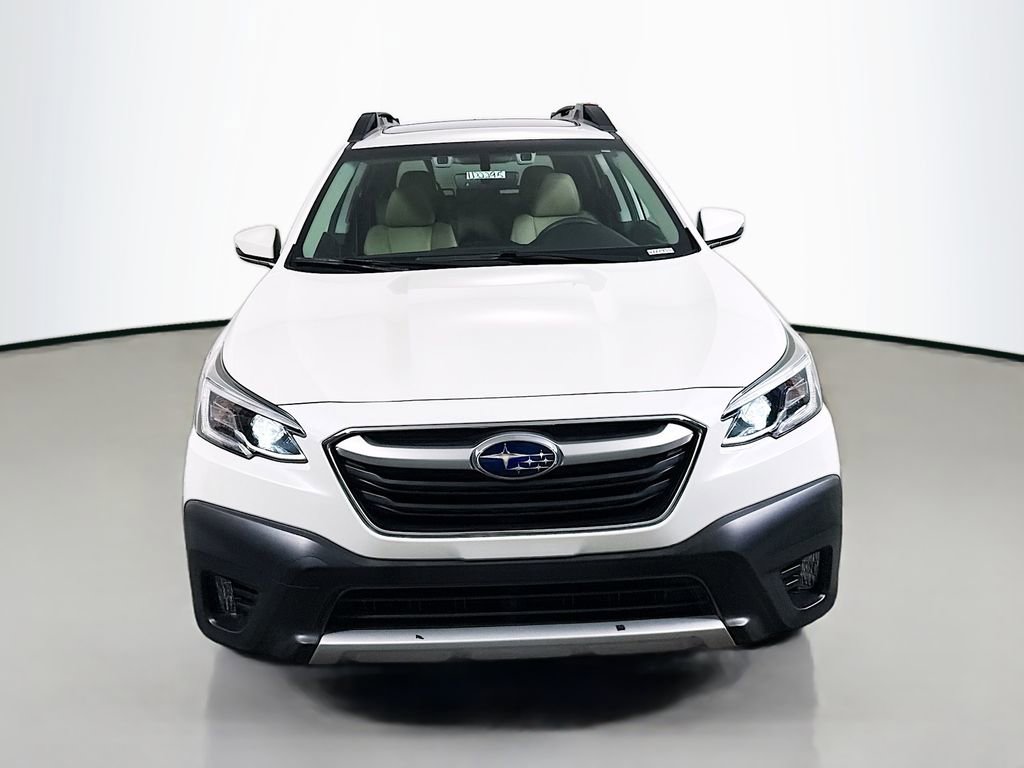 Used 2020 Subaru Outback Limited image 2