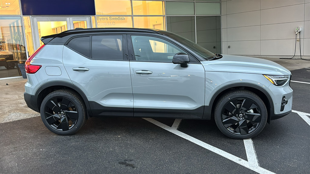 New 2026 Volvo XC40 B5 Ultra w/ Climate Package AWD/4WD image 29