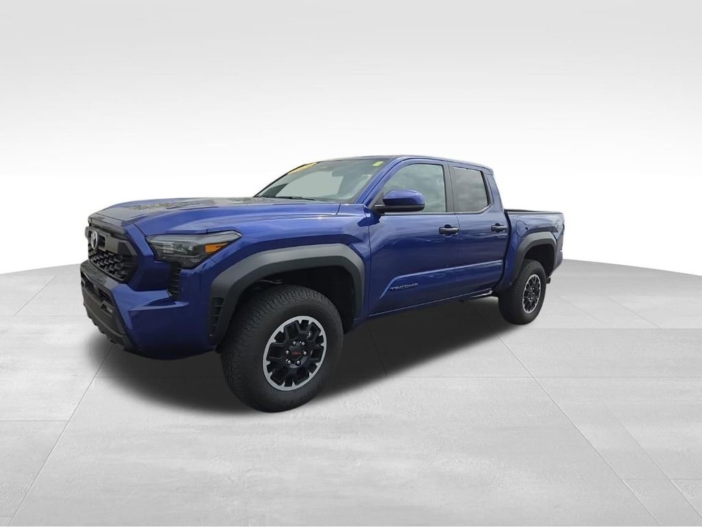 Used 2024 Toyota Tacoma TRD Off-Road AWD/4WD image 1