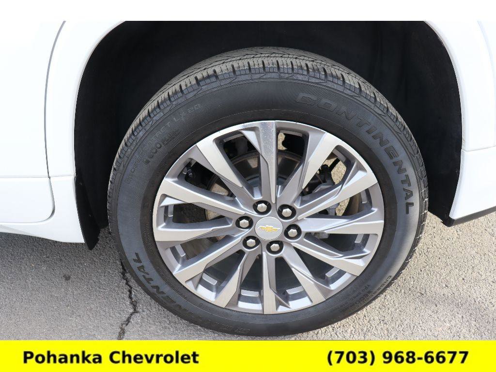 Used 2023 Chevrolet Traverse Premier image 29