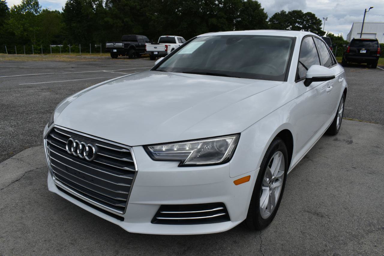 Used 2017 Audi A4 2.0T Premium FWD image 2