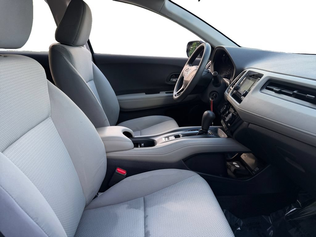 Used 2021 Honda HR-V LX image 15