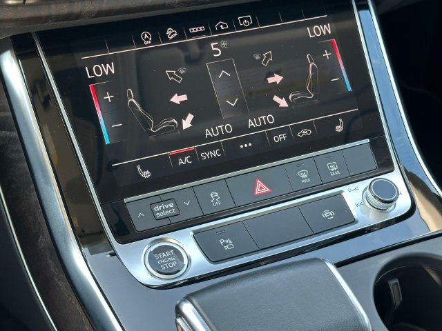 Used 2023 Audi Q8 Premium AWD/4WD image 31