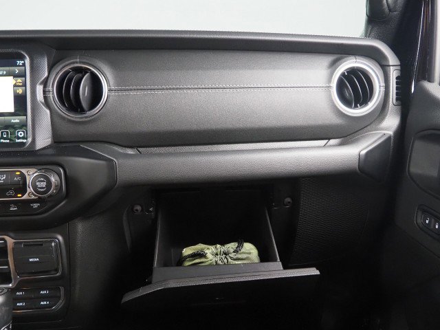 Used 2022 Jeep Wrangler Unlimited Sahara w/ Safety Group image 37