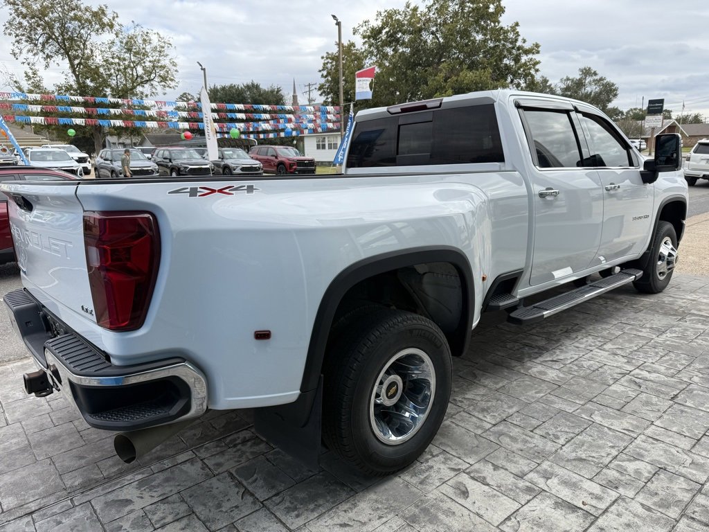 Certified 2022 Chevrolet Silverado 3500 LTZ w/ LTZ Convenience Package image 4