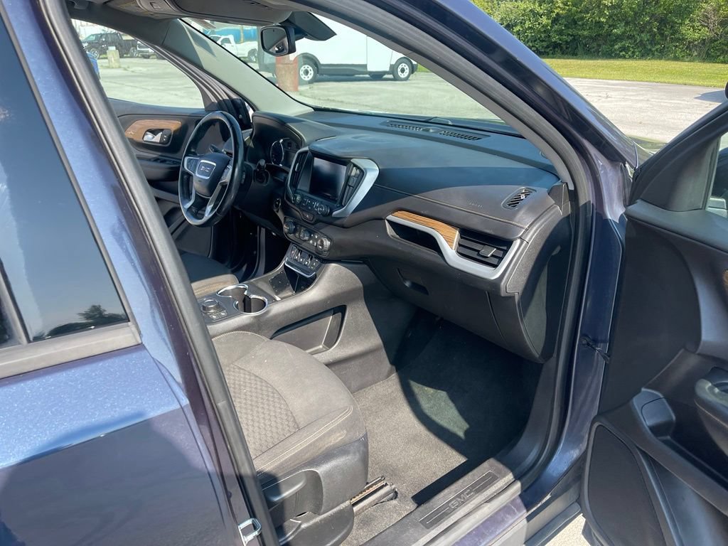 Used 2018 GMC Terrain SLE w/ Driver Convenience Package AWD/4WD image 18