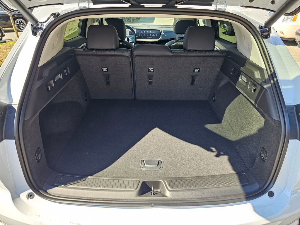 New 2026 Buick Envision Avenir image 13