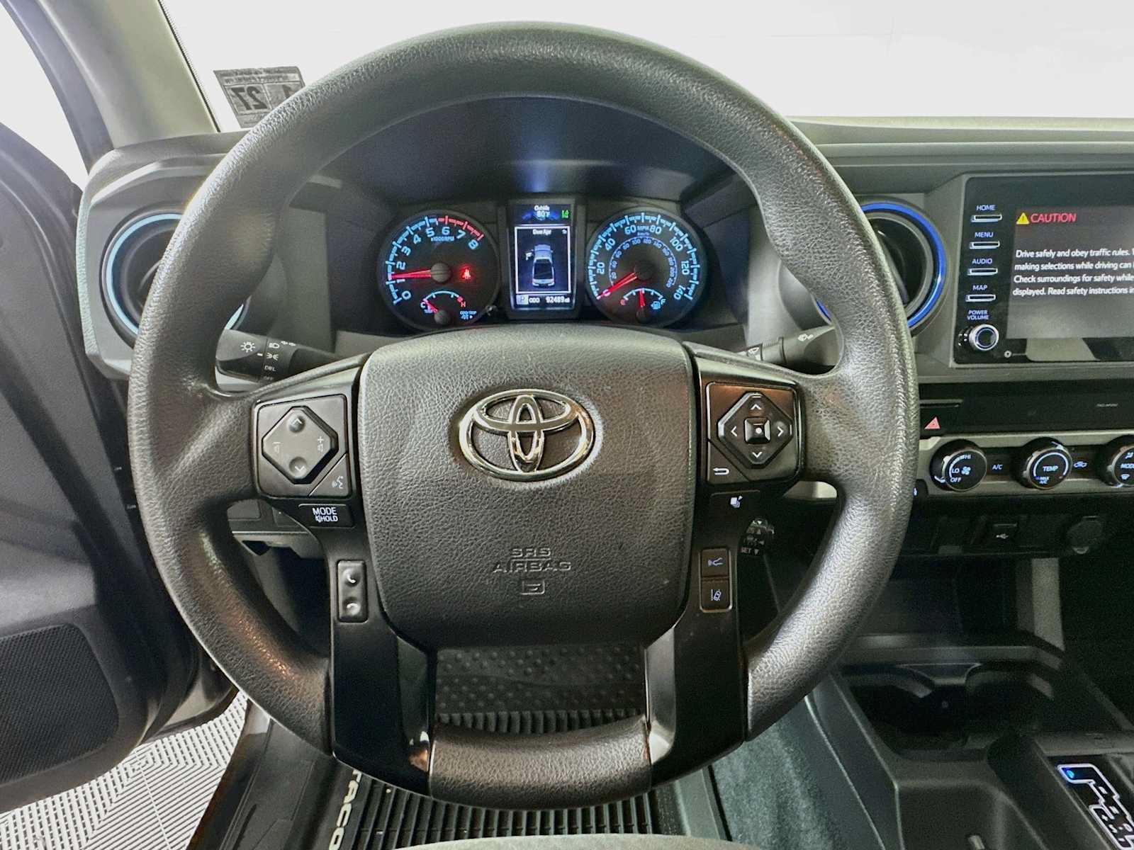 Used 2022 Toyota Tacoma SR RWD image 9