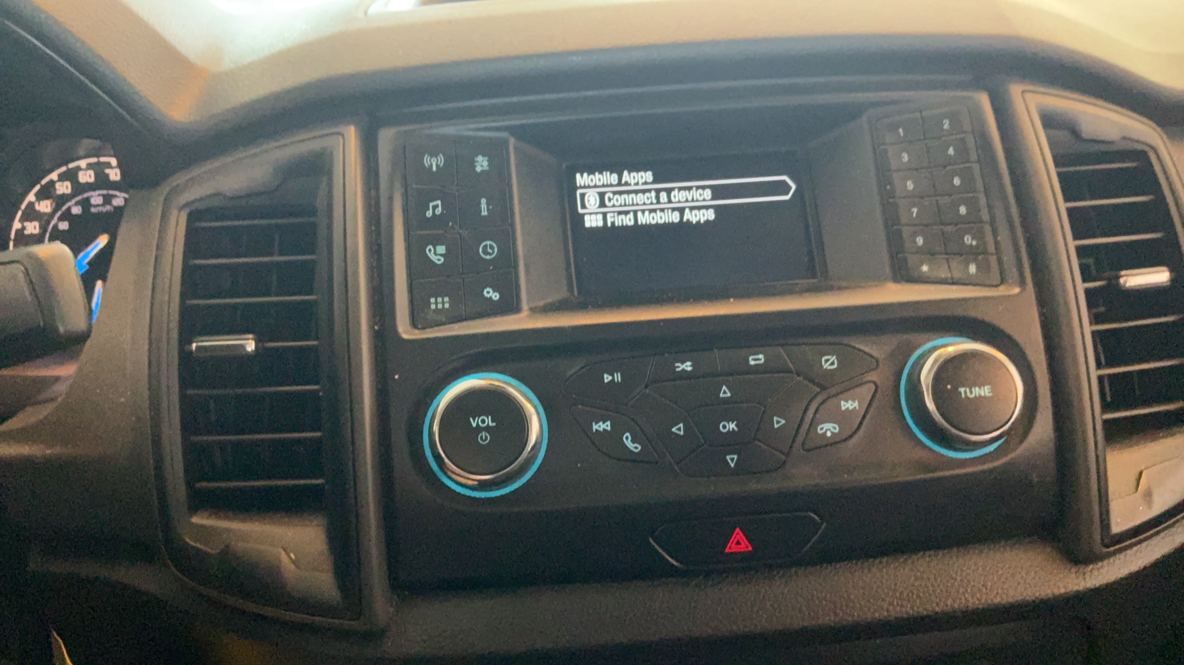 Used 2019 Ford Ranger XL w/ Equipment Group 101A Mid RWD image 13