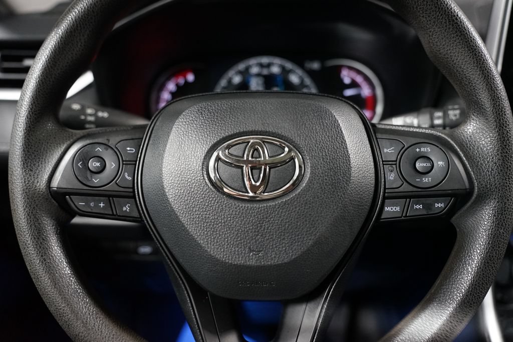 Certified 2023 Toyota RAV4 XLE w/ Convenience Package FWD image 12