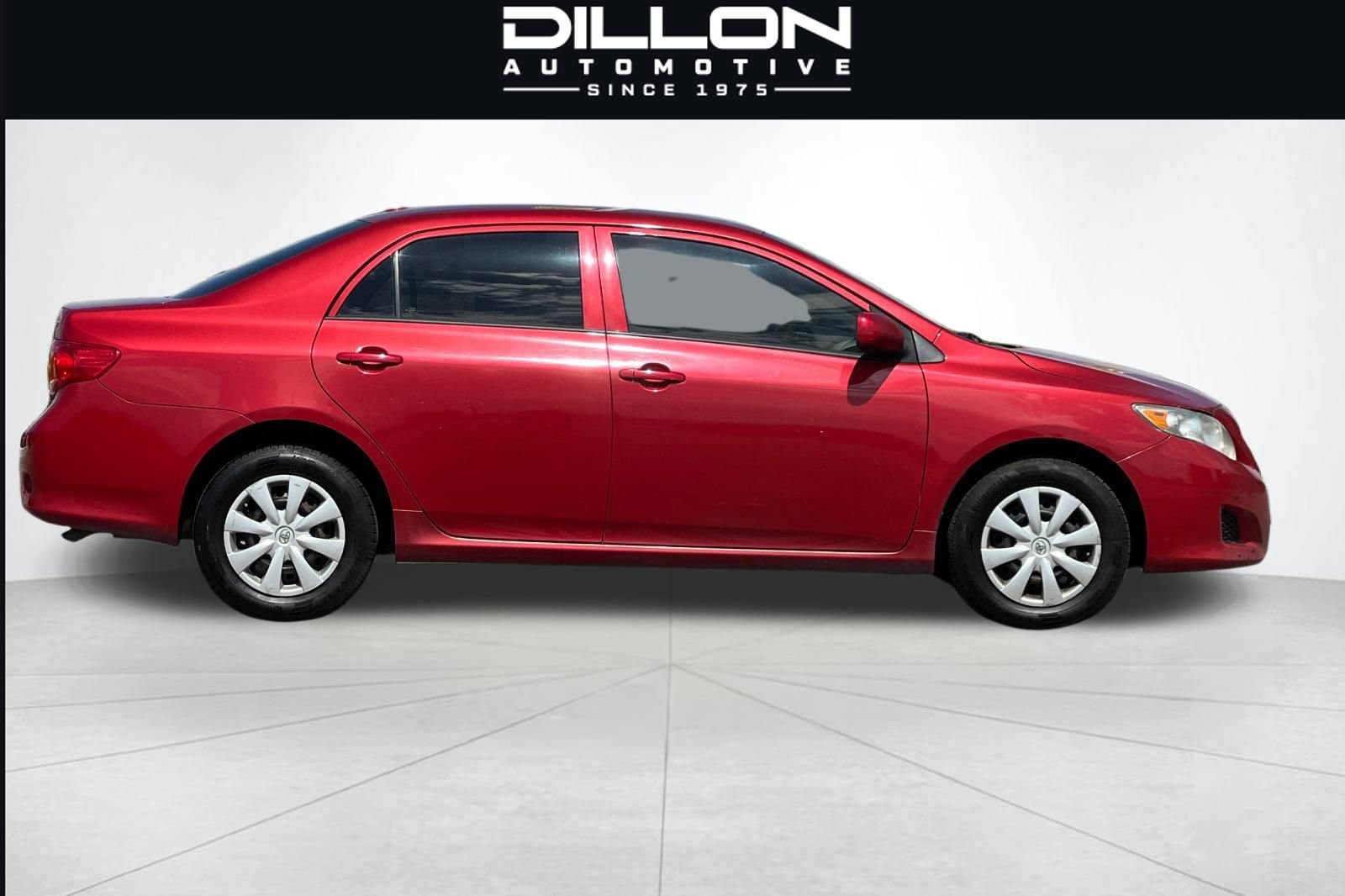 Used 2010 Toyota Corolla LE FWD image 3