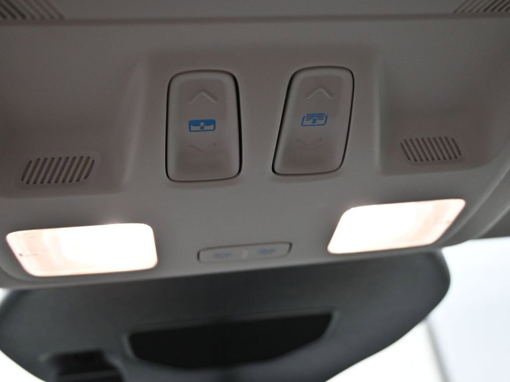 New 2025 Ford Escape SE image 27