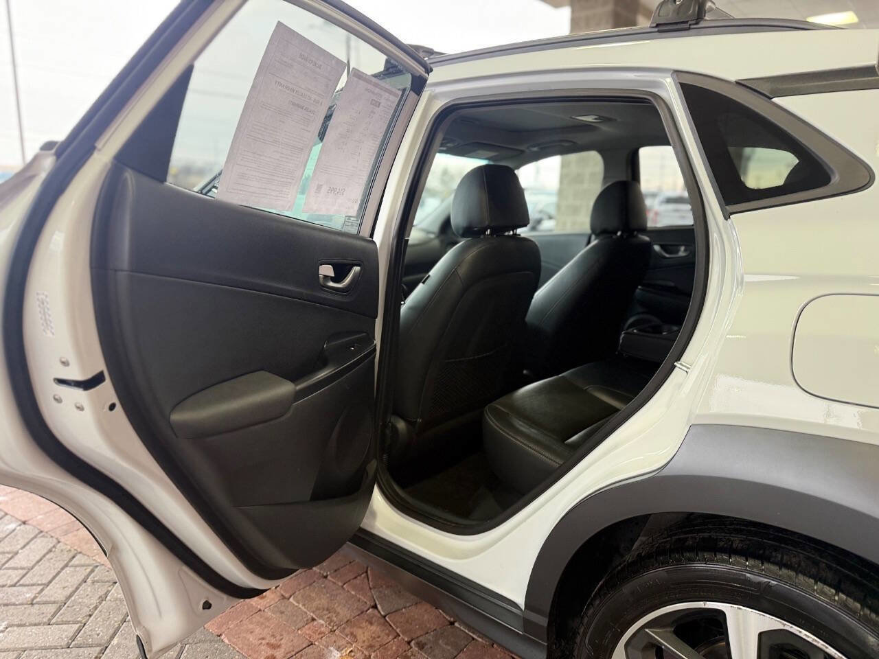 Used 2021 Hyundai Kona Limited image 30