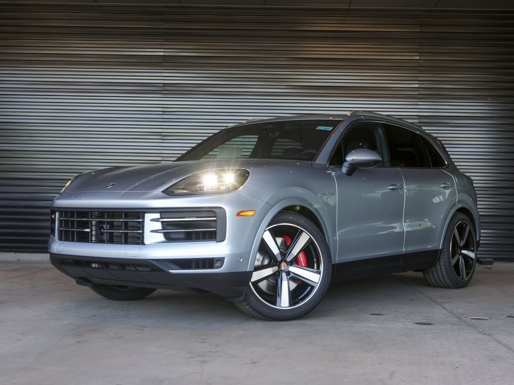 New 2026 Porsche Cayenne S