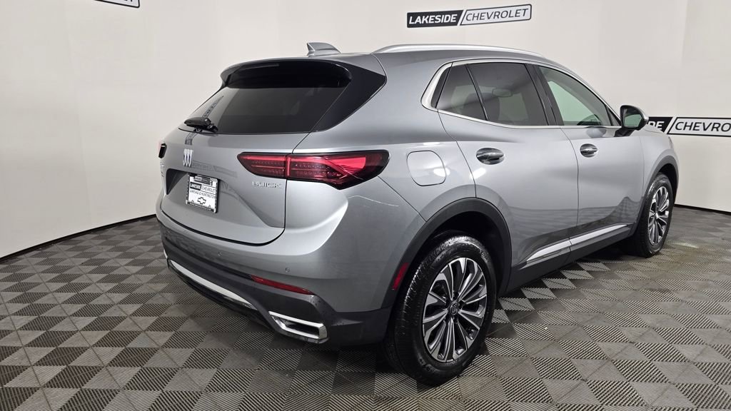 Used 2025 Buick Envision Preferred AWD/4WD image 6