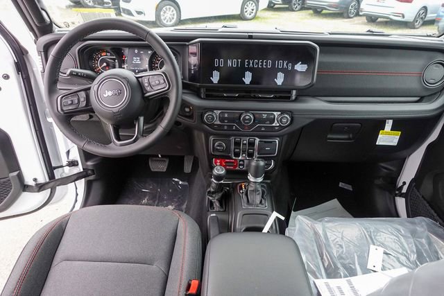 New 2026 Jeep Wrangler Unlimited Rubicon w/ Technology Group AWD/4WD image 29