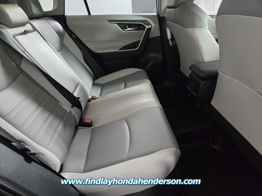 Used 2025 Toyota RAV4 XLE Premium w/ Weather Package AWD/4WD image 21