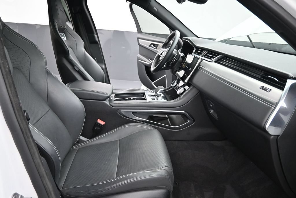 Certified 2024 Jaguar F-PACE R-Dynamic S AWD/4WD image 5