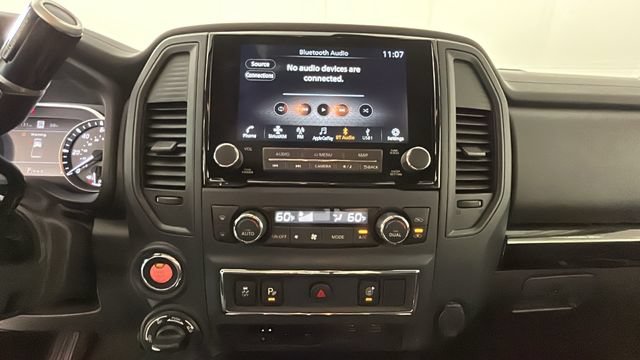 Used 2022 Nissan Titan SV w/ SV Convenience Package AWD/4WD image 24