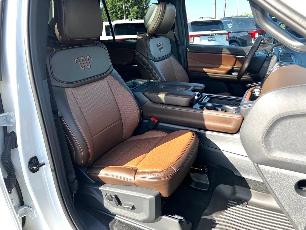 New 2027 Ford Expedition King Ranch RWD image 25