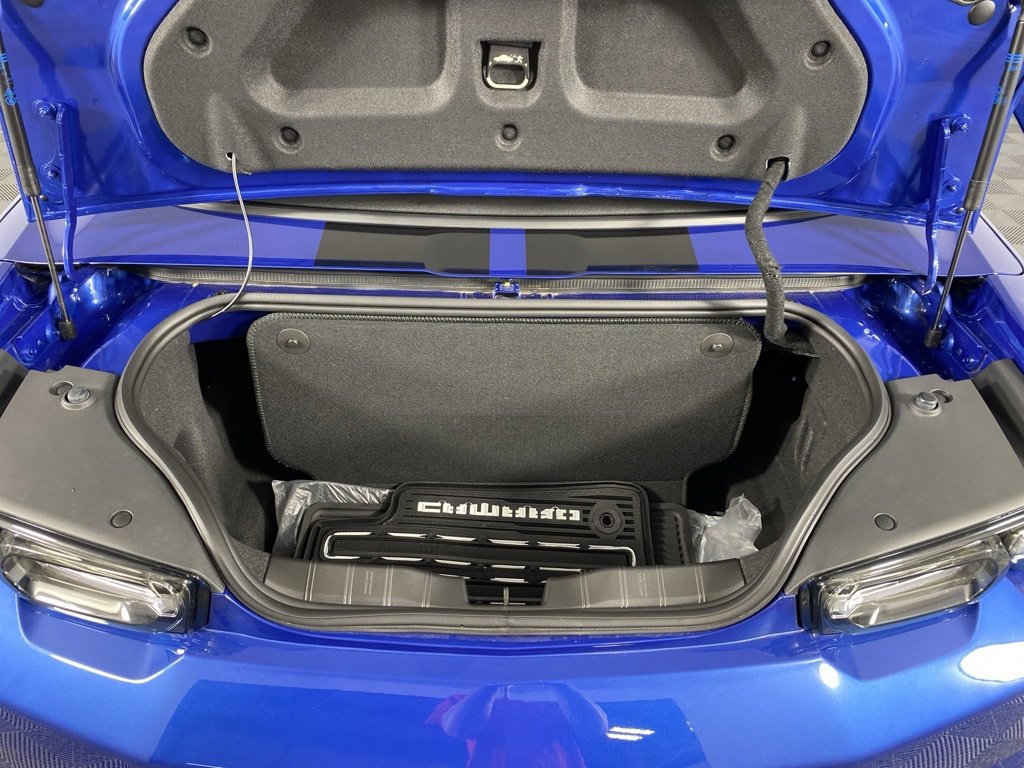 Used 2023 Chevrolet Camaro LT w/ RS Package image 21