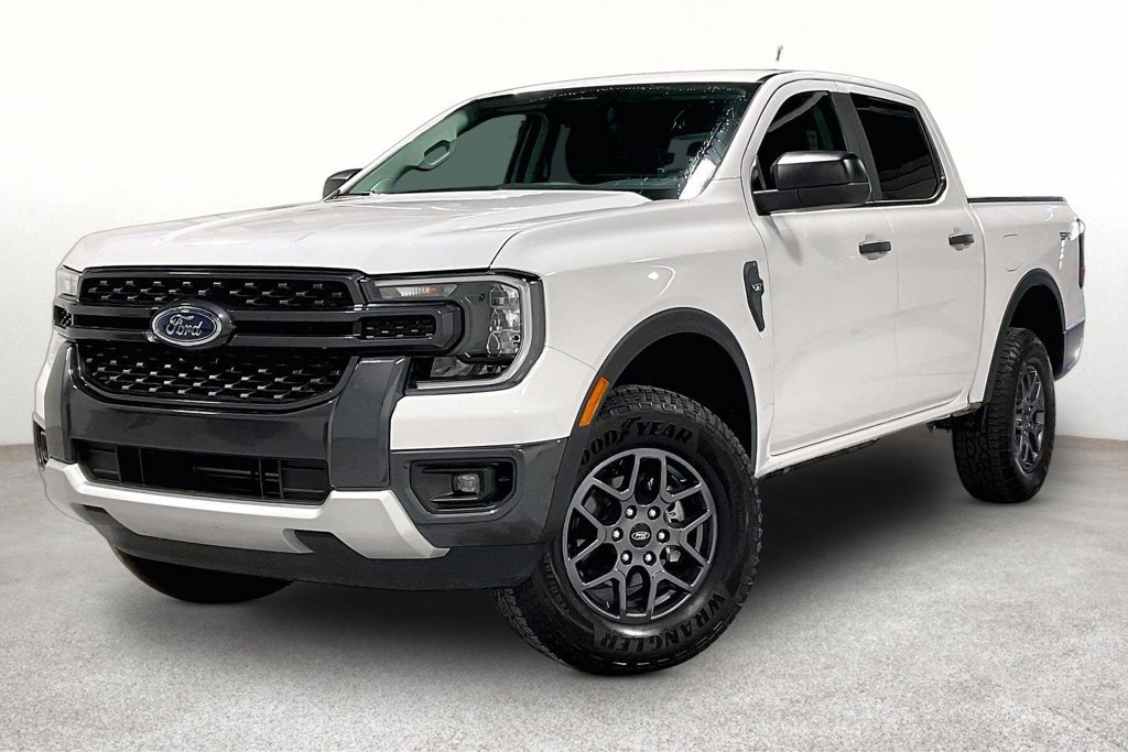 Used 2025 Ford Ranger XLT w/ Equipment Group 301A High RWD image 14