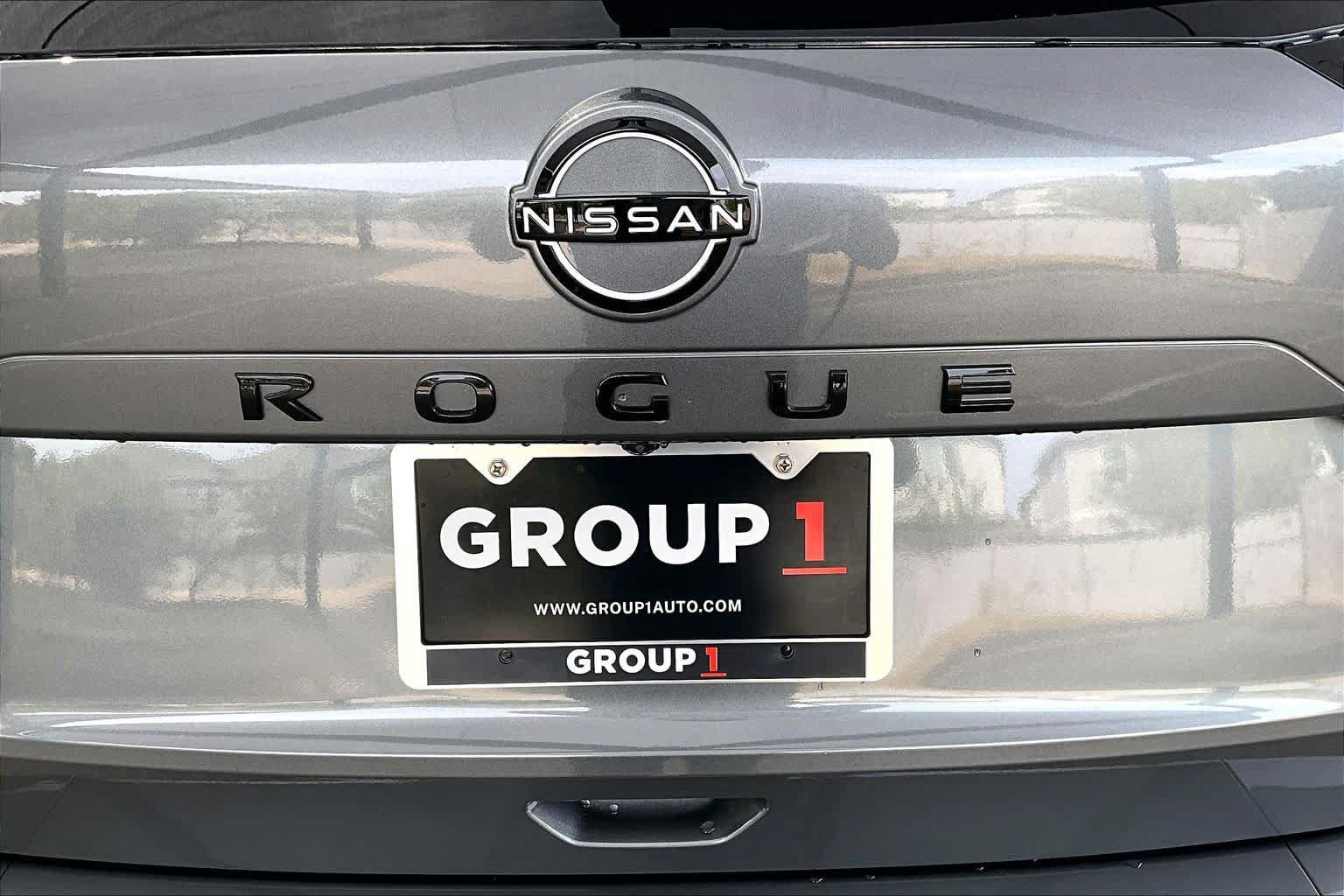 New 2026 Nissan Rogue Dark Armor FWD image 8