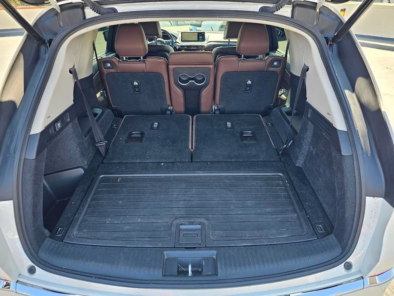 Certified 2023 Acura MDX w/ Technology Package FWD image 16