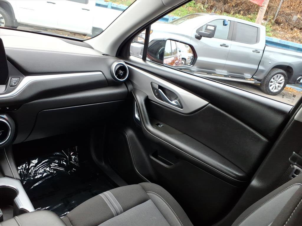 Used 2024 Chevrolet Blazer LT w/ Convenience Package image 14
