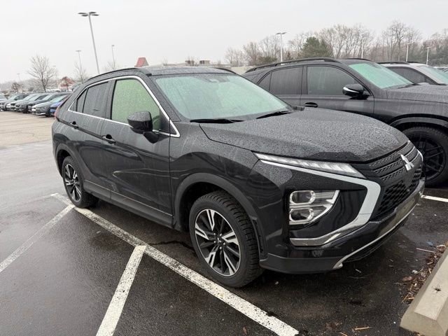 Used 2023 Mitsubishi Eclipse Cross SE image 4