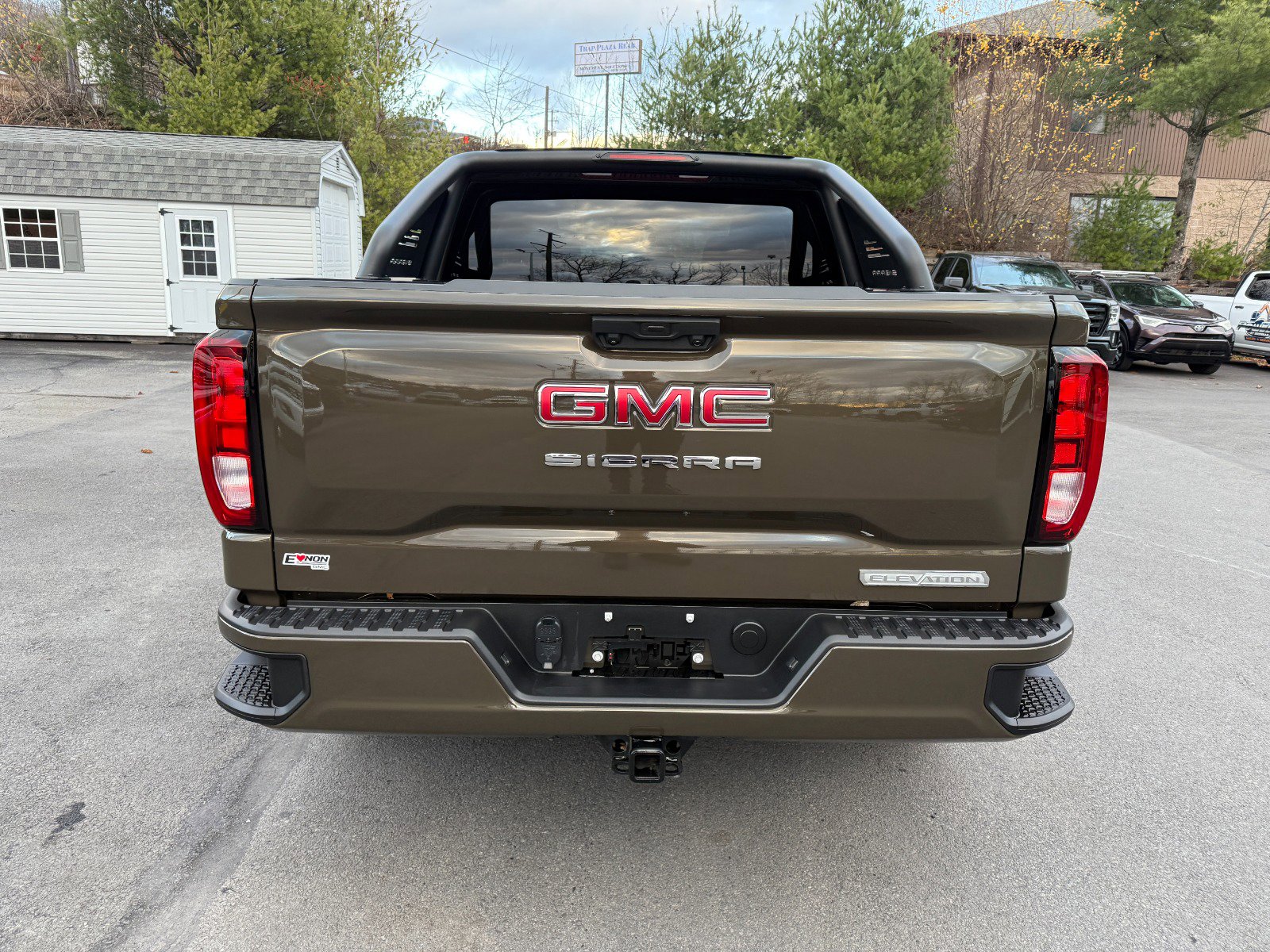 Used 2024 GMC Sierra 1500 Elevation image 4