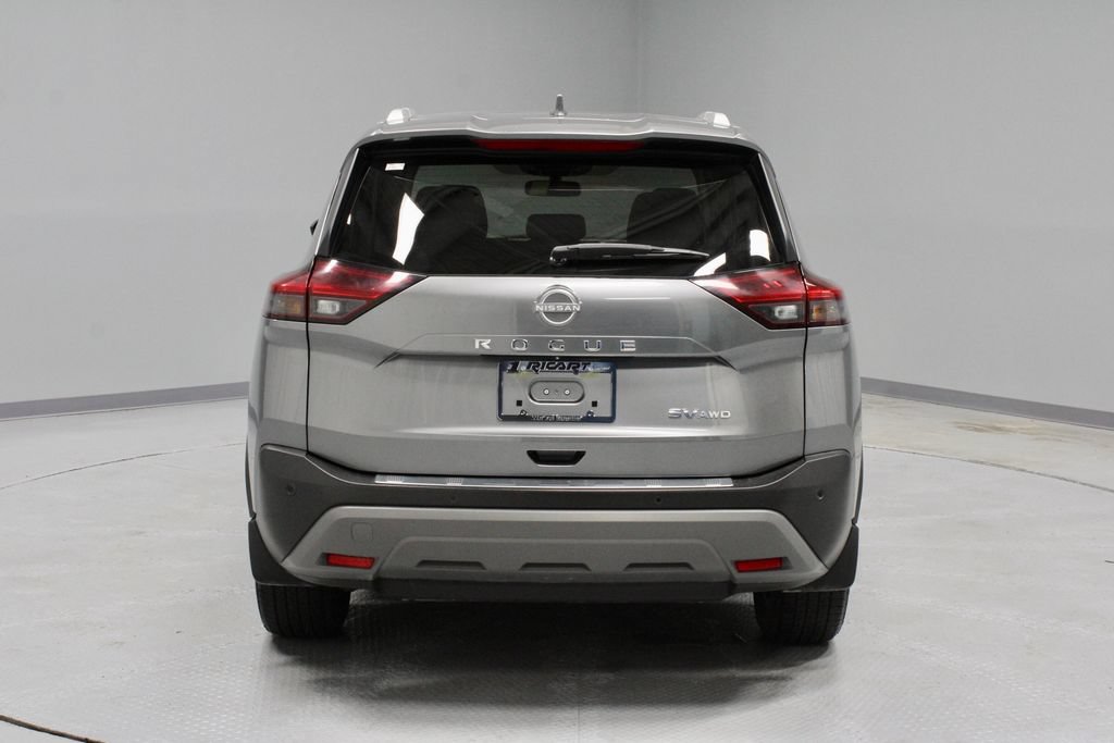 Certified 2023 Nissan Rogue SV w/ SV Premium B Package AWD/4WD image 11