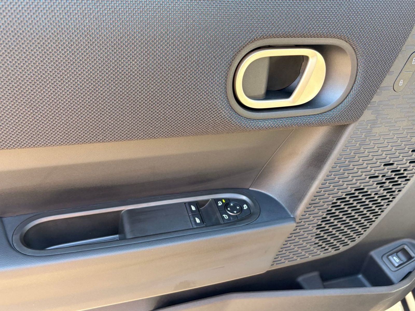 New 2026 MINI Cooper 2-Door Hardtop image 13