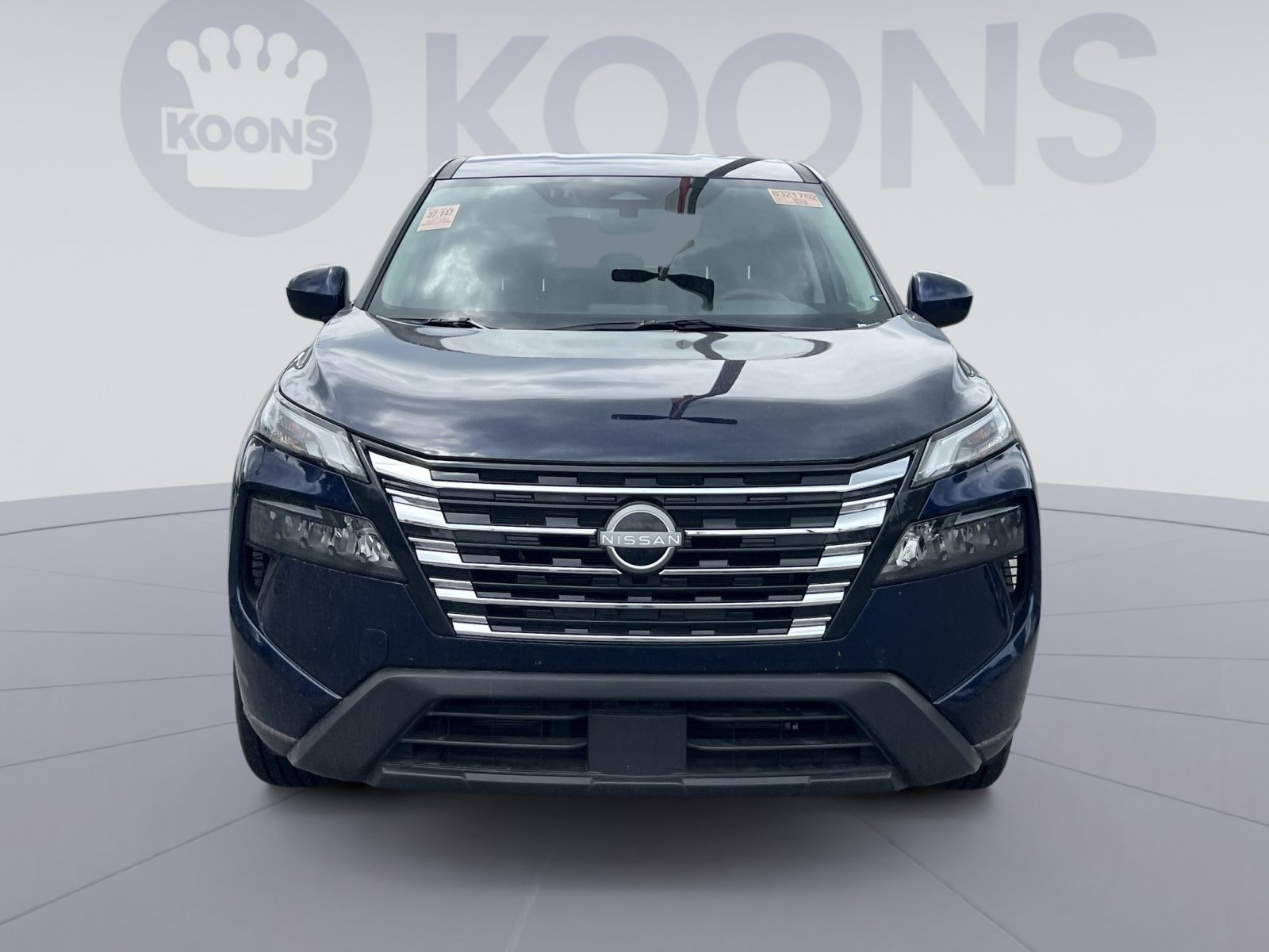Used 2025 Nissan Rogue SV FWD image 10