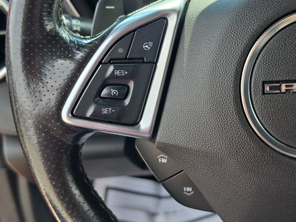 Used 2020 Chevrolet Camaro SS RWD image 25