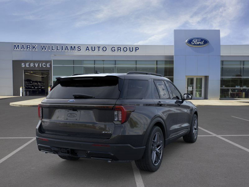 New 2026 Ford Explorer ST-Line image 8