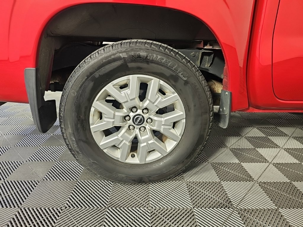 Used 2022 Nissan Frontier SV AWD/4WD image 11