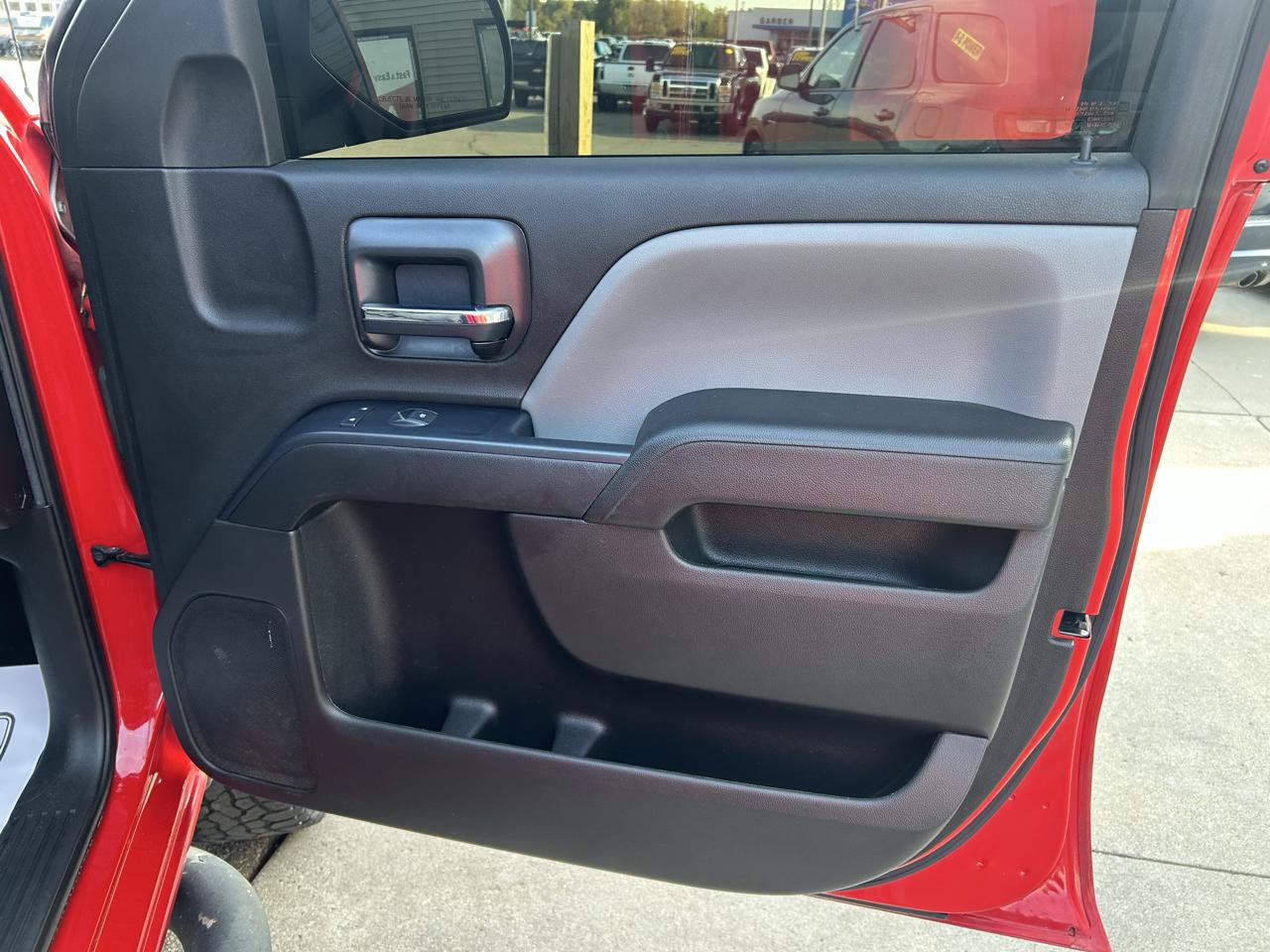 Used 2018 Chevrolet Silverado 1500 Custom w/ LPO, Black Pack AWD/4WD image 16